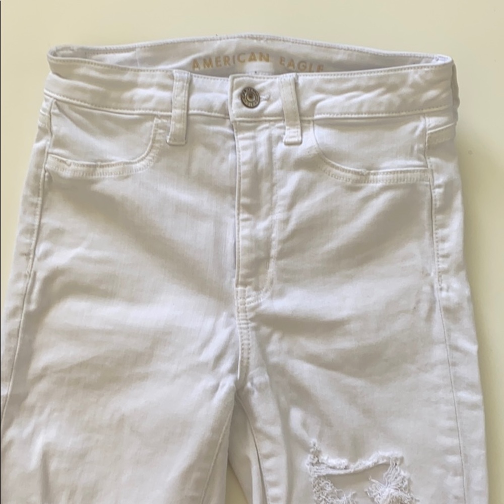 American Eagle white crop jeans